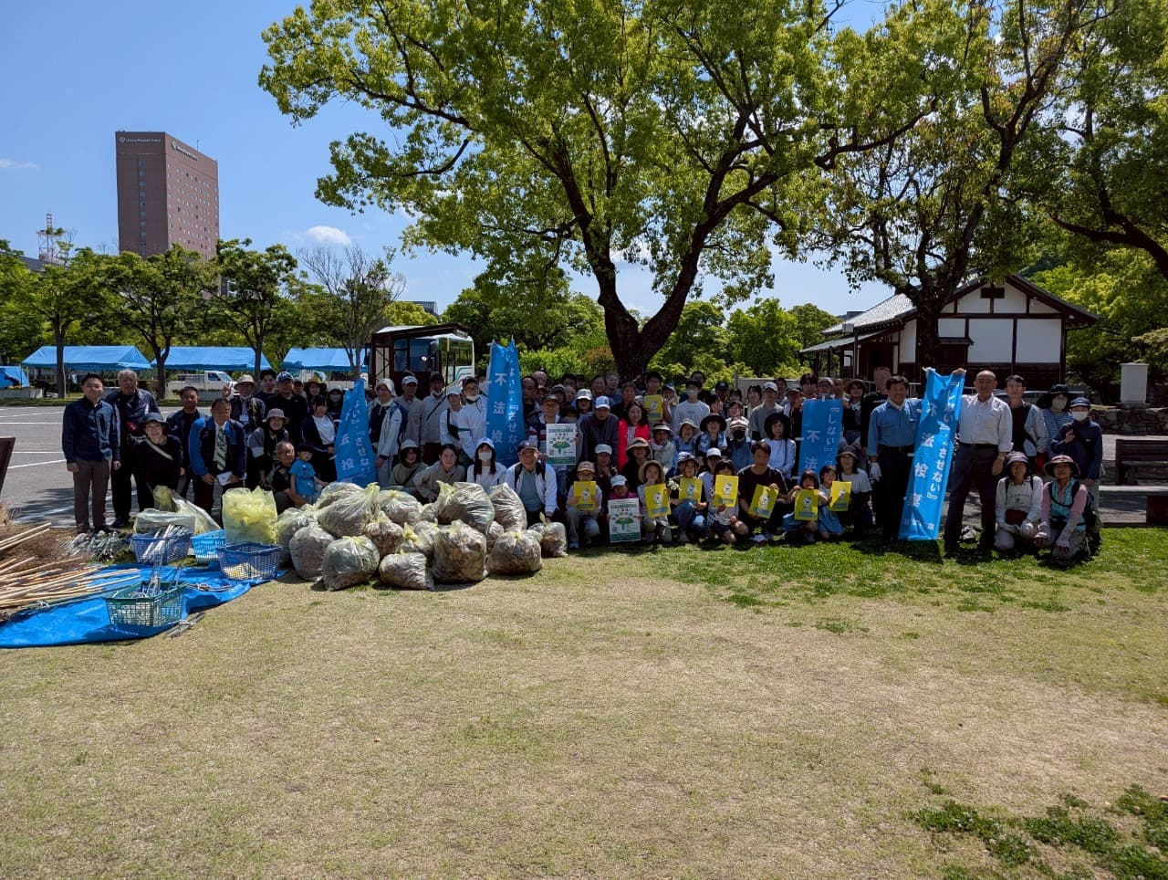5月4日和歌山城ごみゼロ活動
